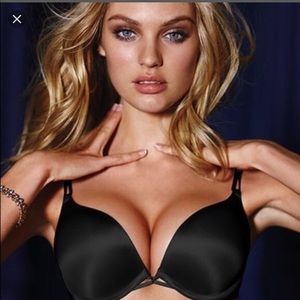 NWOT Victoria’s Secret Bombshell Bra